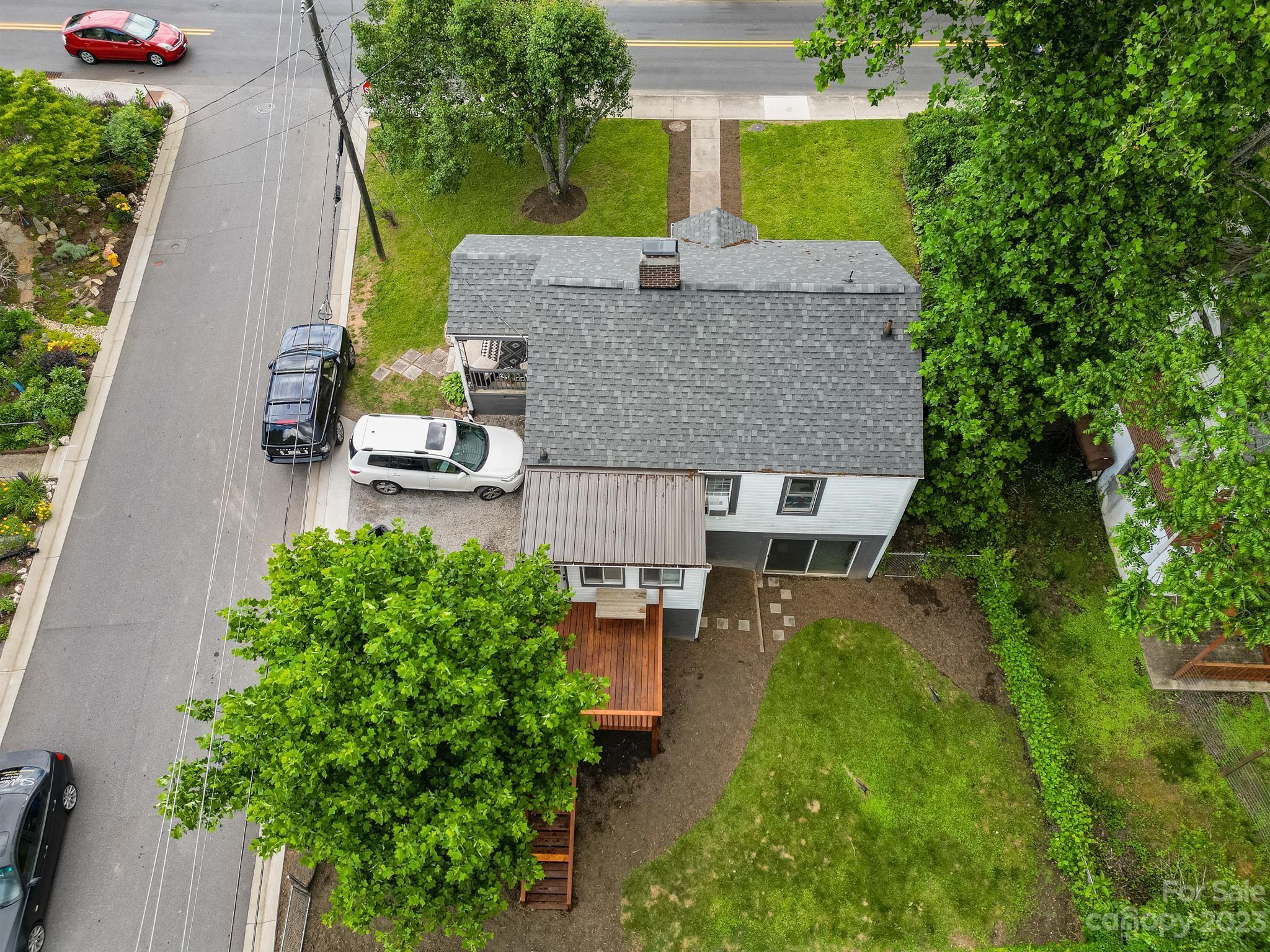 211 Brevard Road Asheville, NC 28806 - Photo 27 of 33 Gallery Image 27