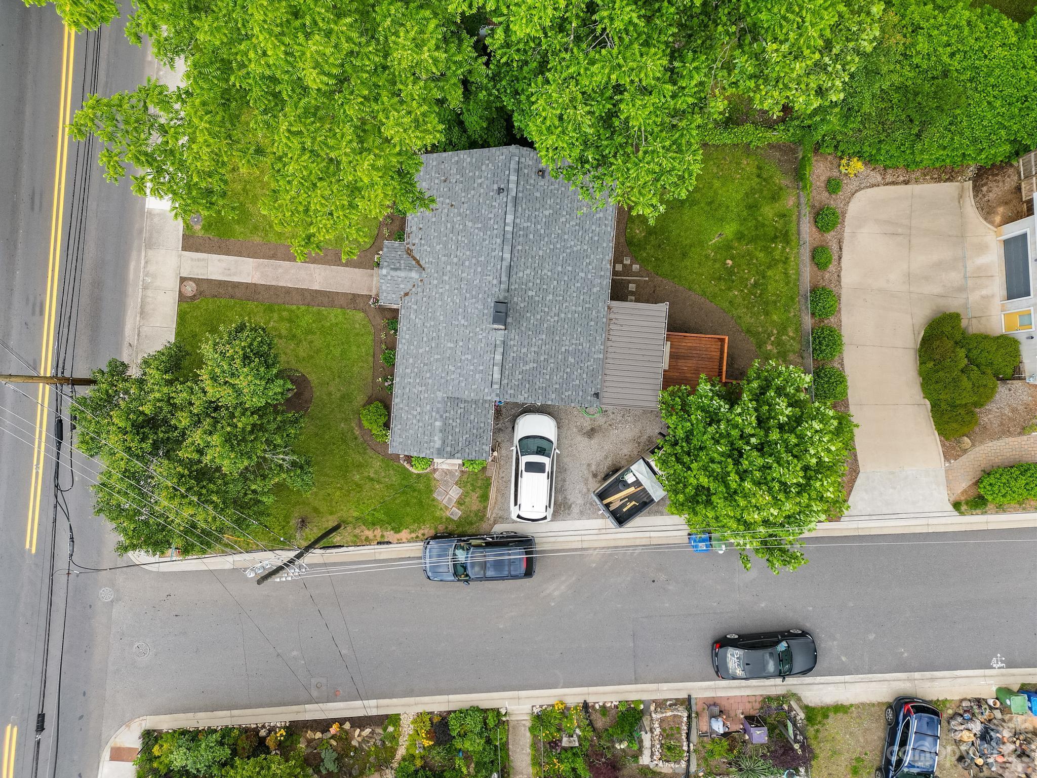 211 Brevard Road Asheville, NC 28806 - Photo 28 of 33 Gallery Image 28