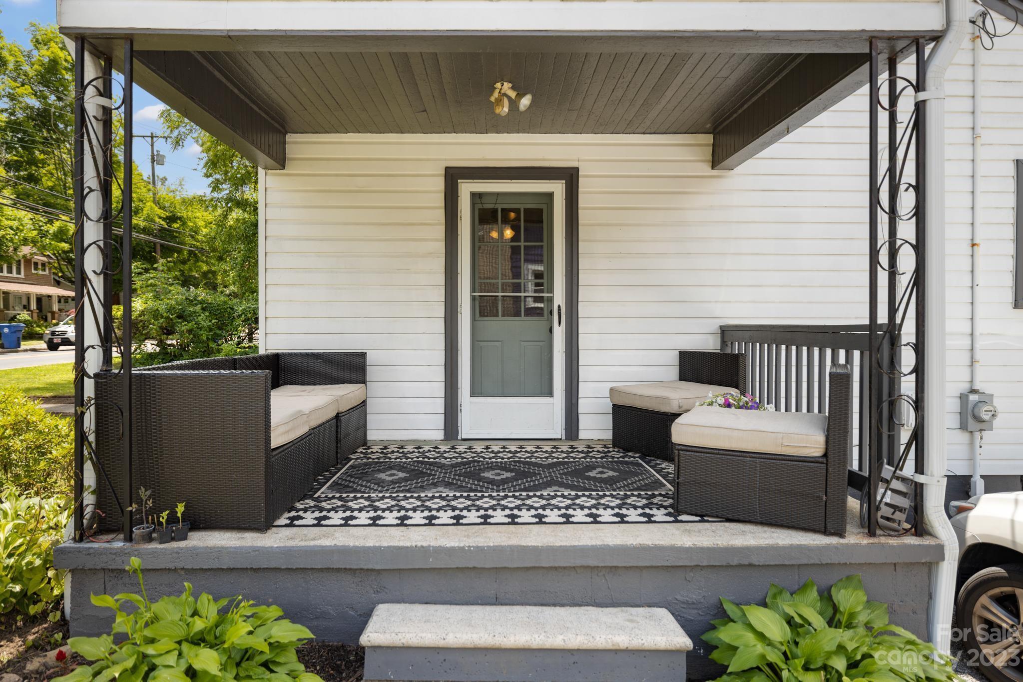211 Brevard Road Asheville, NC 28806 - Photo 3 of 33 Gallery Image 3