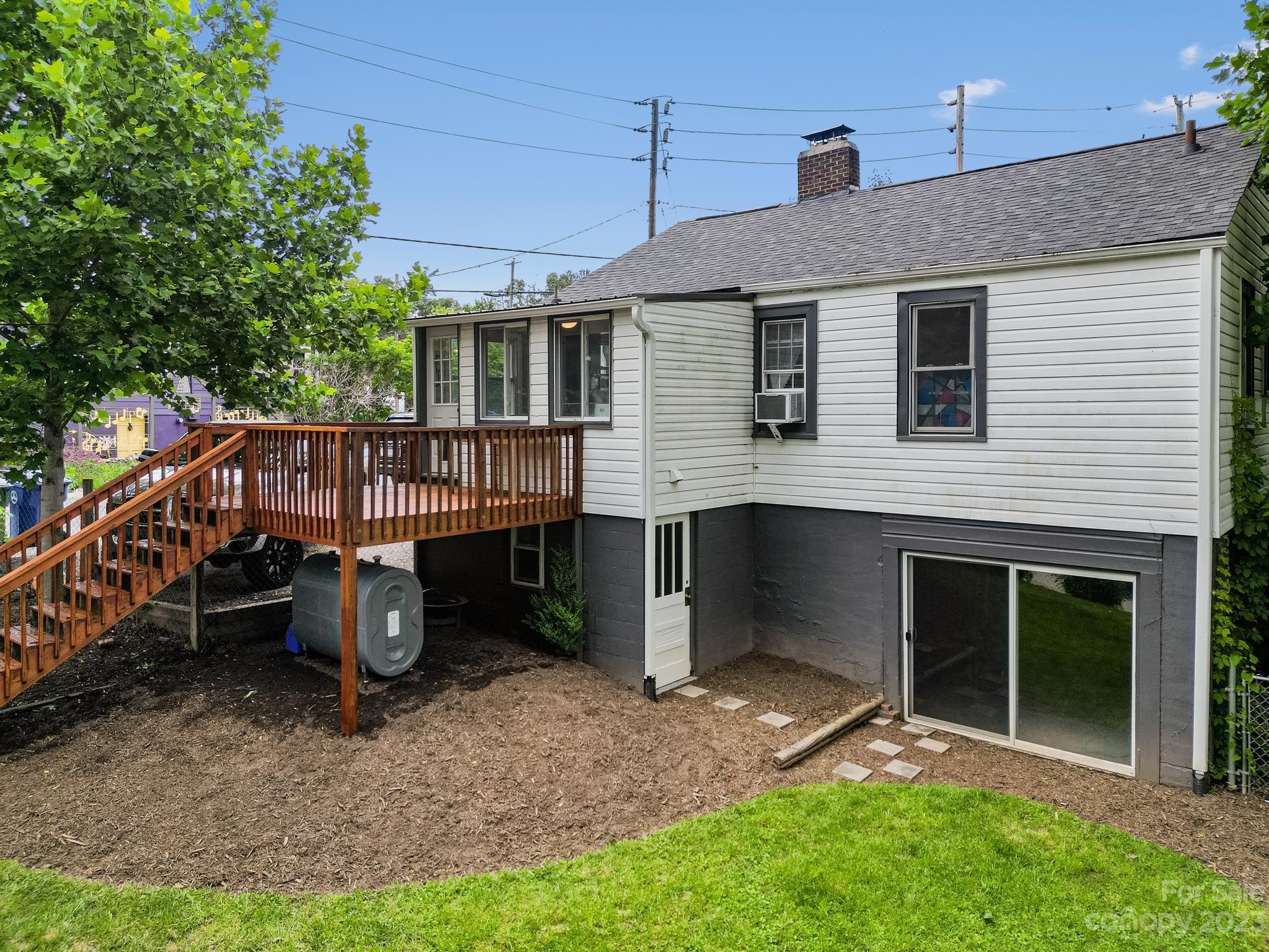211 Brevard Road Asheville, NC 28806 - Photo 32 of 33 Gallery Image 32
