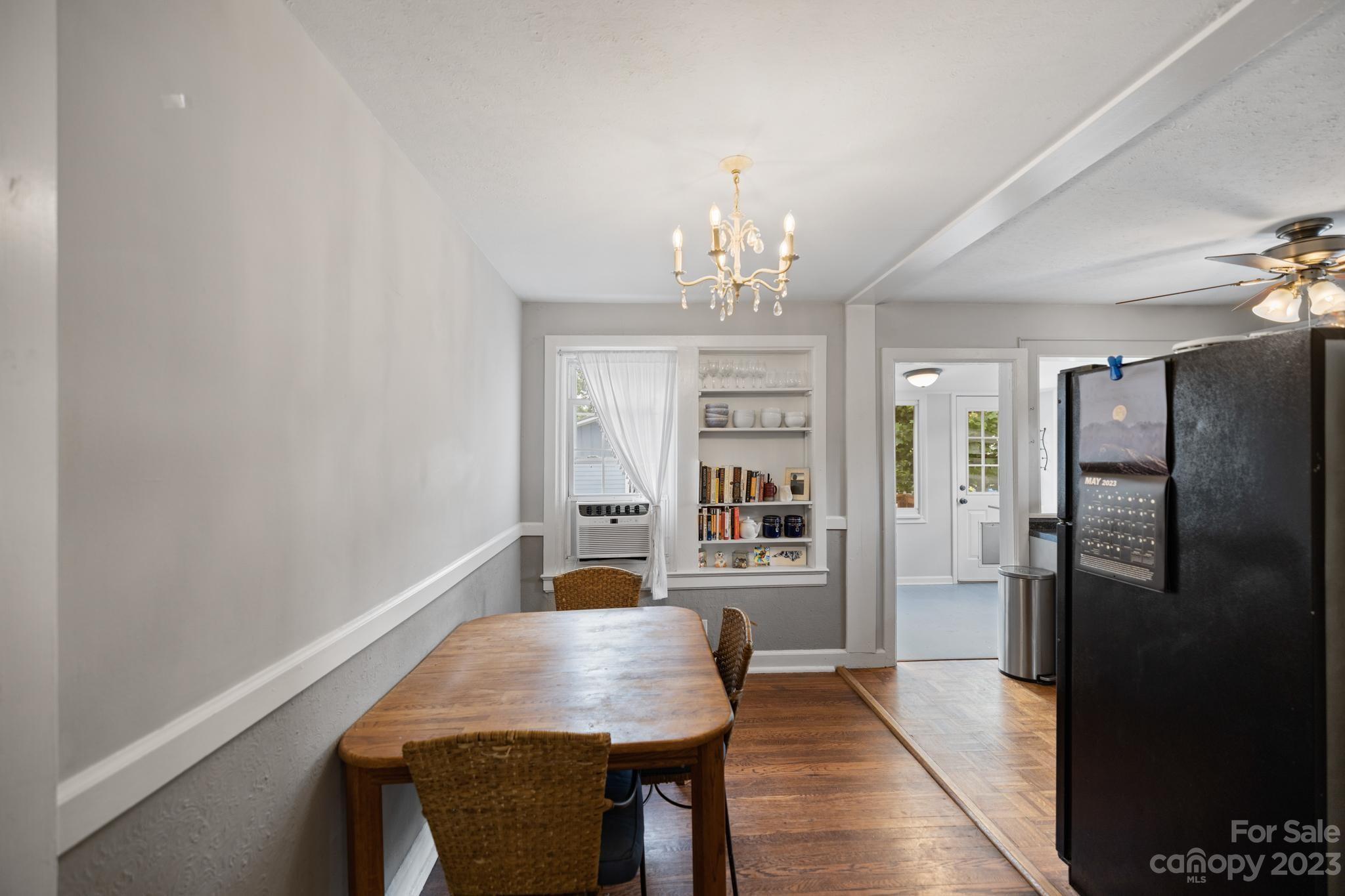 211 Brevard Road Asheville, NC 28806 - Photo 7 of 33 Gallery Image 7