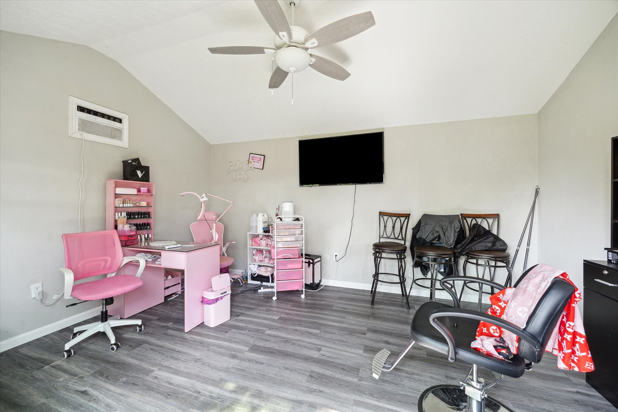 606 Brook Lane Pasadena, TX 77502 - Photo 16 of 19