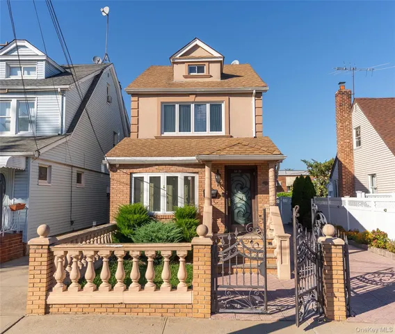 $1,298,000 | 151-25 21st Avenue | Whitestone