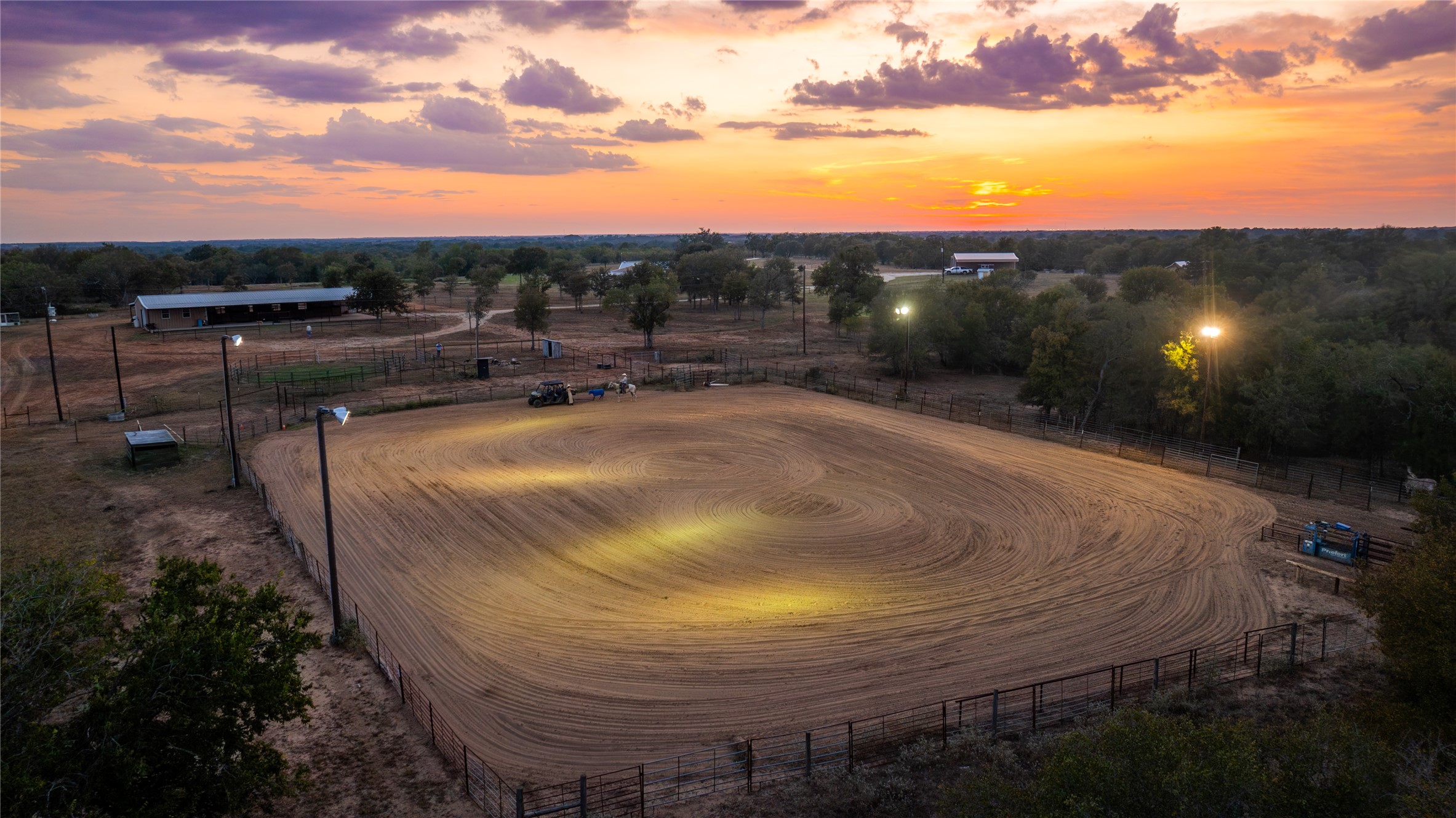 1000 Oil Field Road Lockhart, TX 78644 - Photo 5 of 36