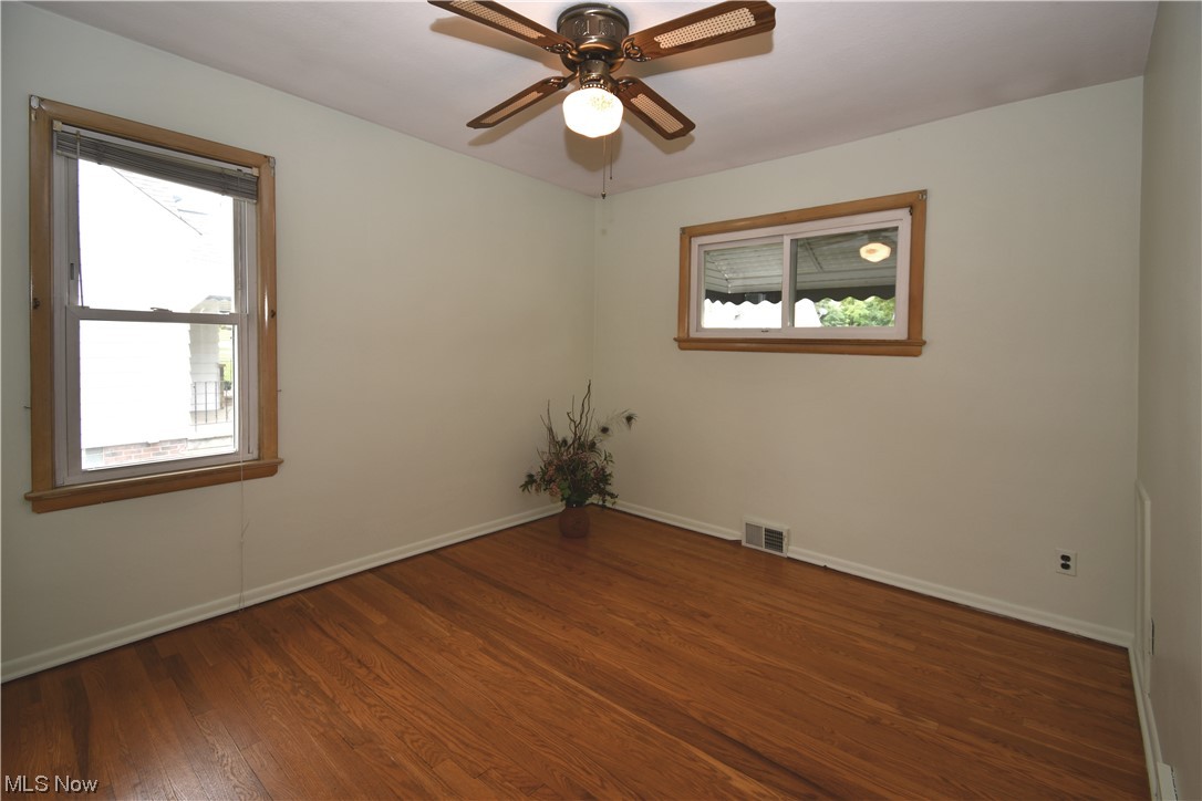 9425 Alexander Road Garfield Heights, OH 44125 - Photo 12 of 29 Gallery Image 12