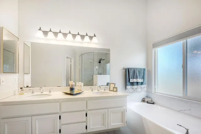 $747,900 | 31202 Enfield Lane, Temecula, CA 92591