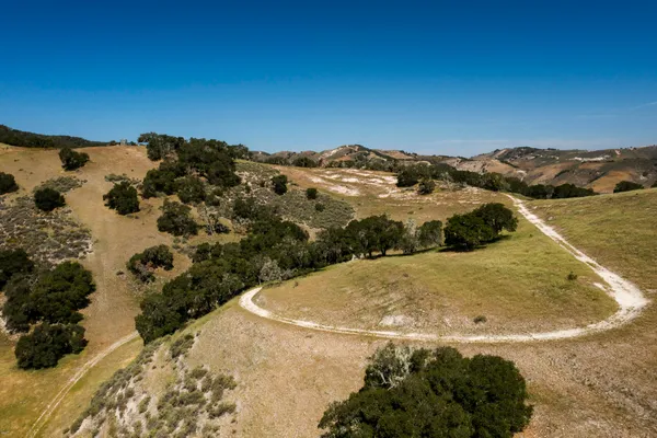 $8,495,000 | 2051 Highway 101, Buellton, CA 93427