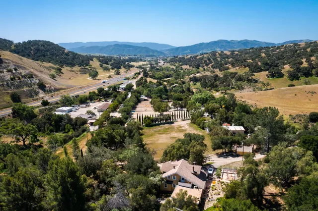 $8,495,000 | 2051 Highway 101, Buellton, CA 93427