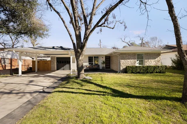 $749,000 | 2108 Lanier Drive, Austin, TX 78757