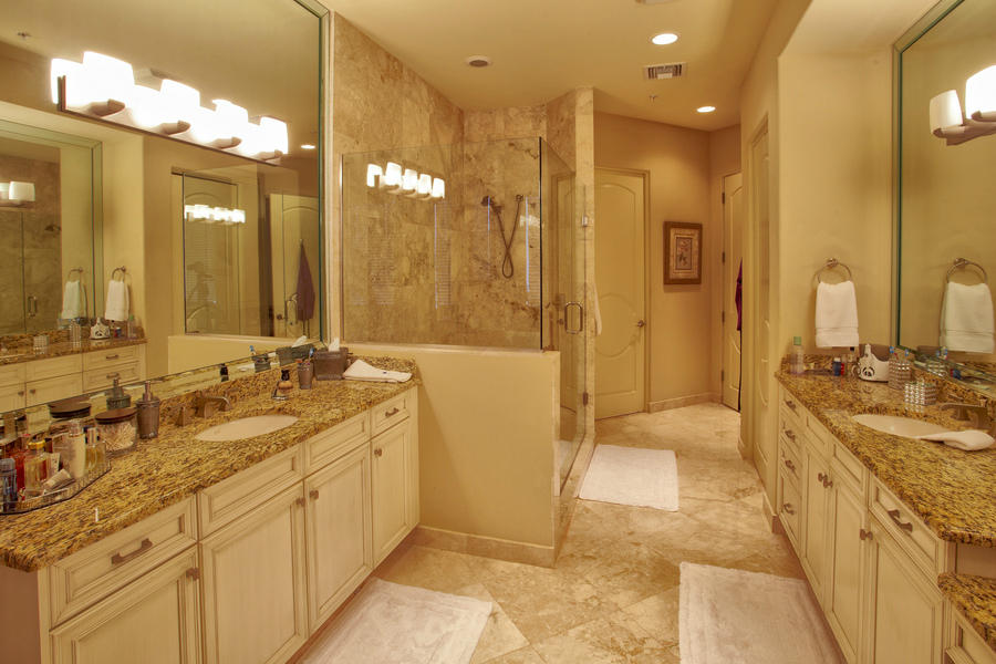 425 North Ocean Boulevard, Unit 1 Boca Raton, FL 33432 - Photo 8 of 23 425-N-Ocean_IMG_3169_large