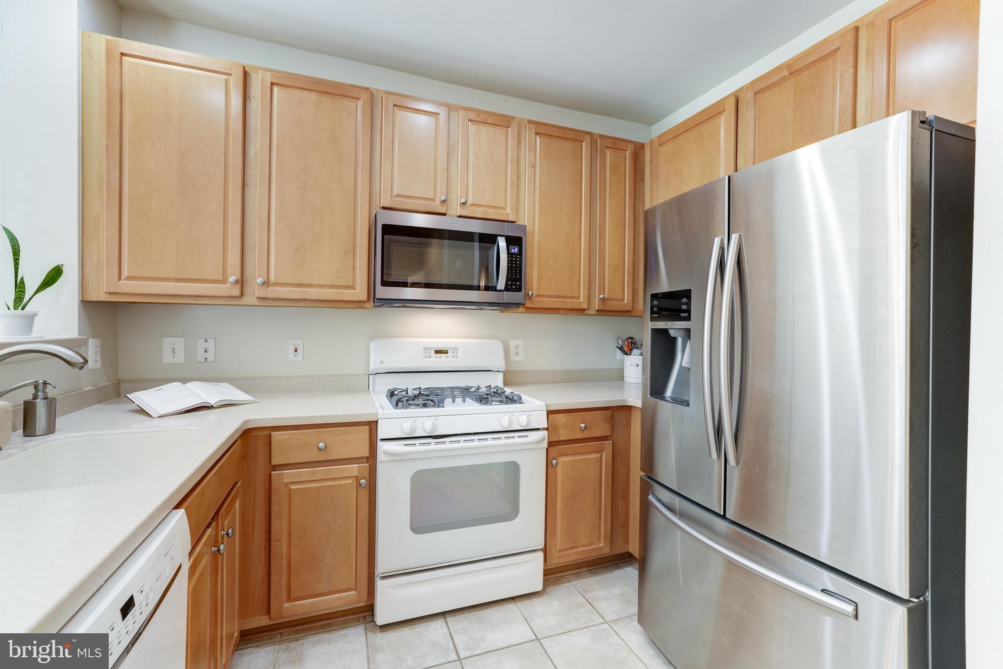 12001 Market Street, Unit 305 Reston, VA 20190 - Photo 6 of 71