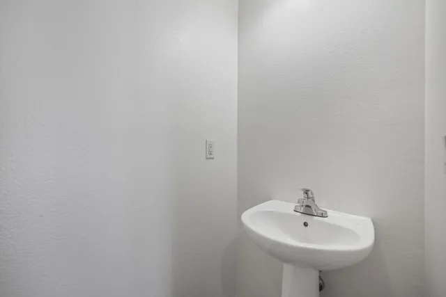 $520,000 | 662 Cedar Mountain Drive, Newman, CA 95360