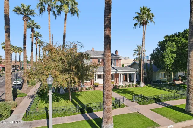 $1,800,000 | 344 West Lynwood Street, Phoenix, AZ 85003