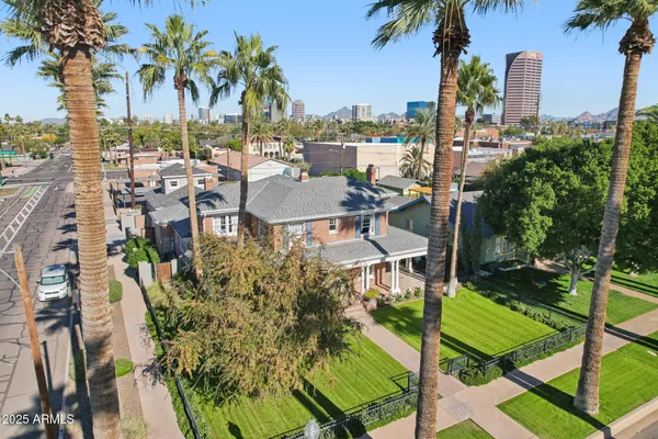 $1,775,000 | 344 West Lynwood Street, Phoenix, AZ 85003