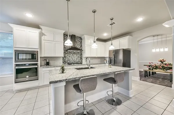 $4,000 | 16526 Whiteoak Canyon Drive, Humble, TX 77346