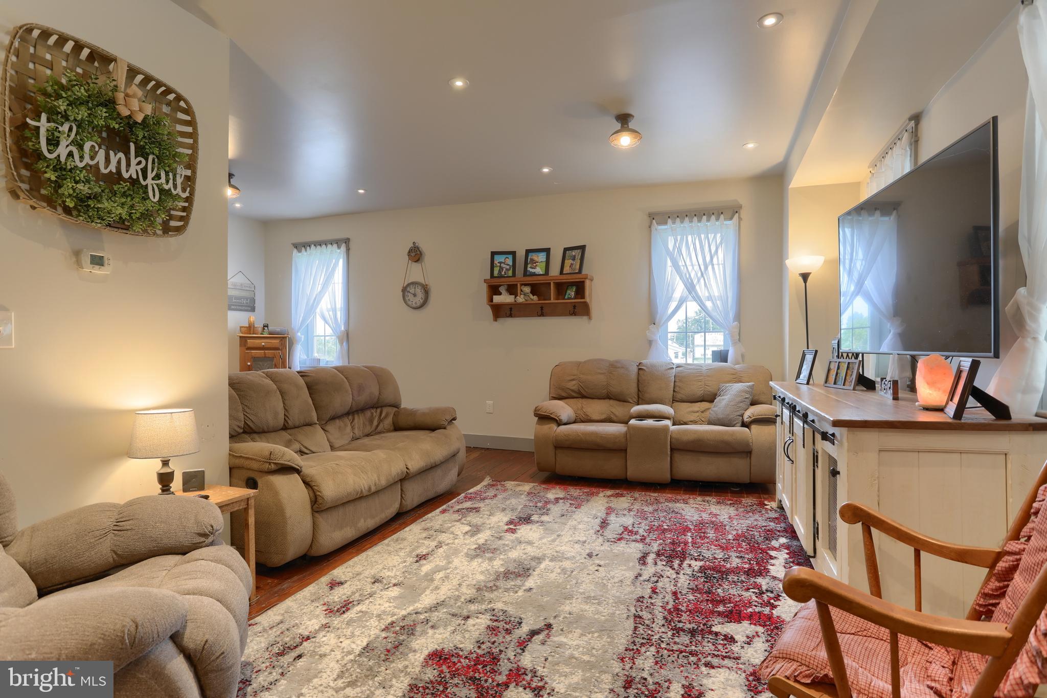 519 Kutztown Road Myerstown, PA 17067 - Photo 8 of 39 Gallery Image 8