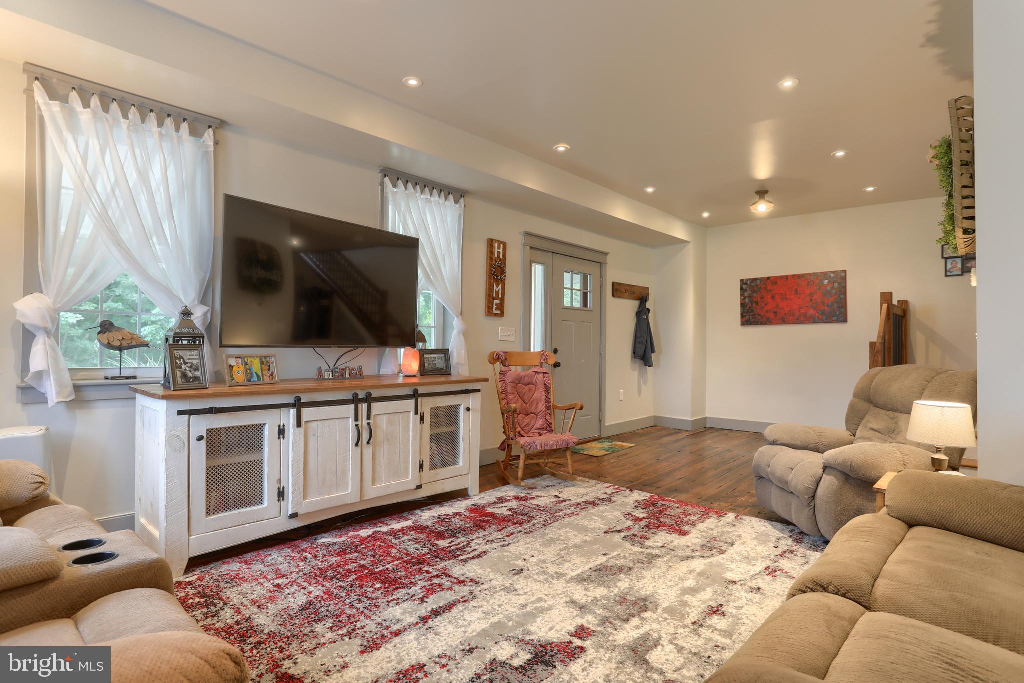 519 Kutztown Road Myerstown, PA 17067 - Photo 9 of 39 Gallery Image 9