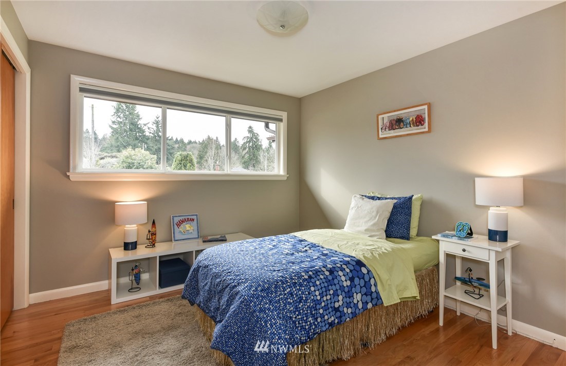 4010 Southwest Director Street Seattle, WA 98136 - Photo 12 of 25 Gallery Image 12