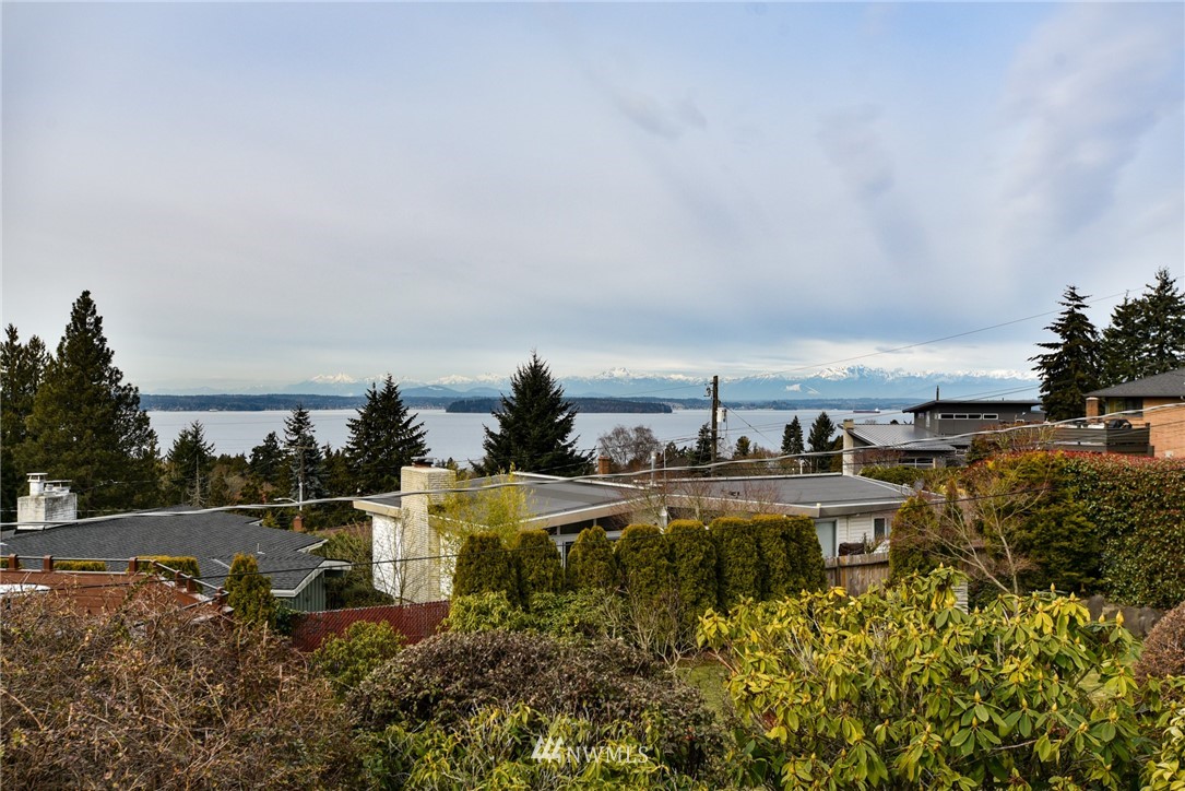 4010 Southwest Director Street Seattle, WA 98136 - Photo 22 of 25 Gallery Image 22