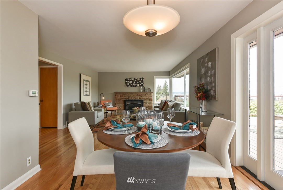 4010 Southwest Director Street Seattle, WA 98136 - Photo 8 of 25 Gallery Image 8