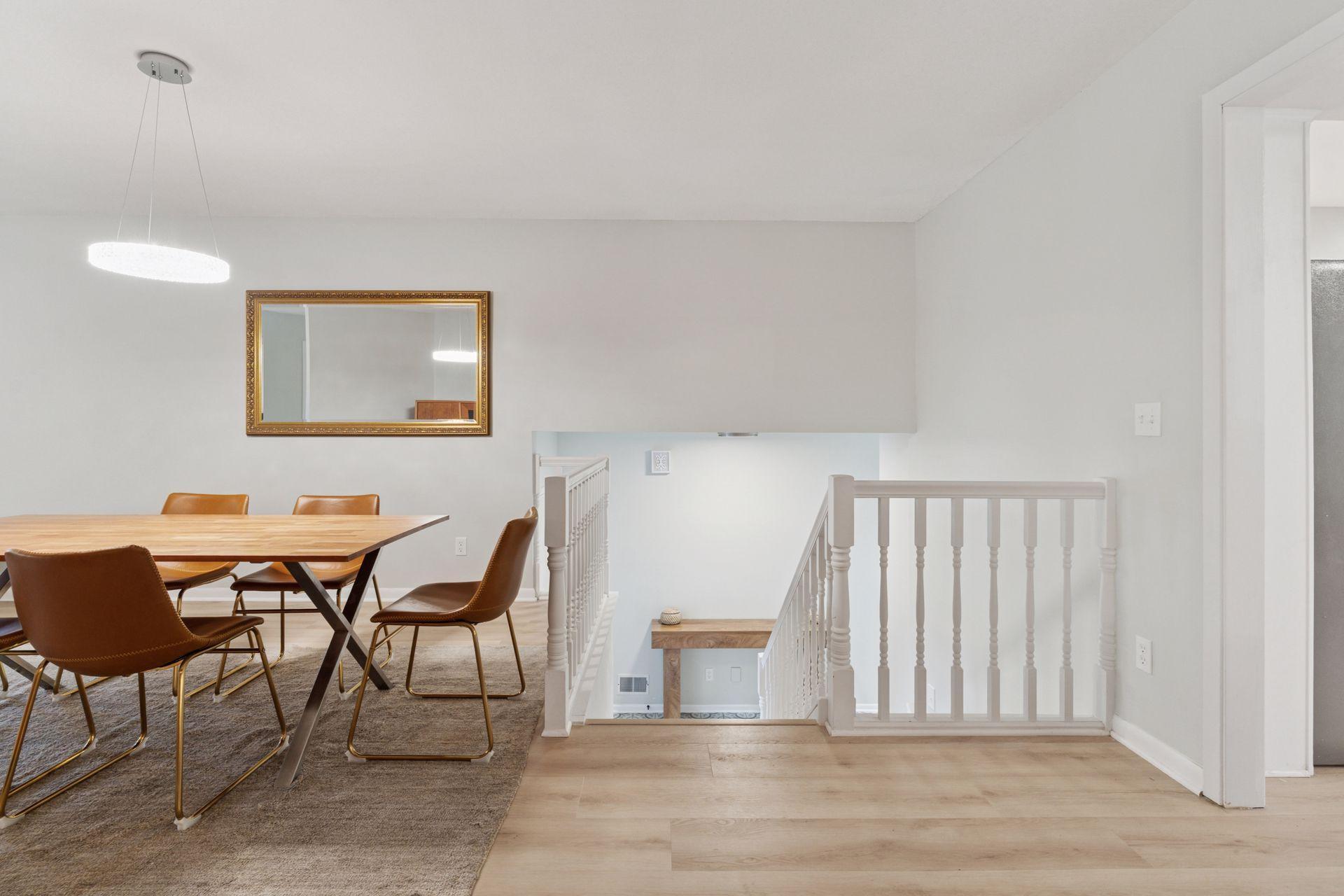 613 South Owasso Boulevard West Roseville, MN 55113 - Photo 5 of 29