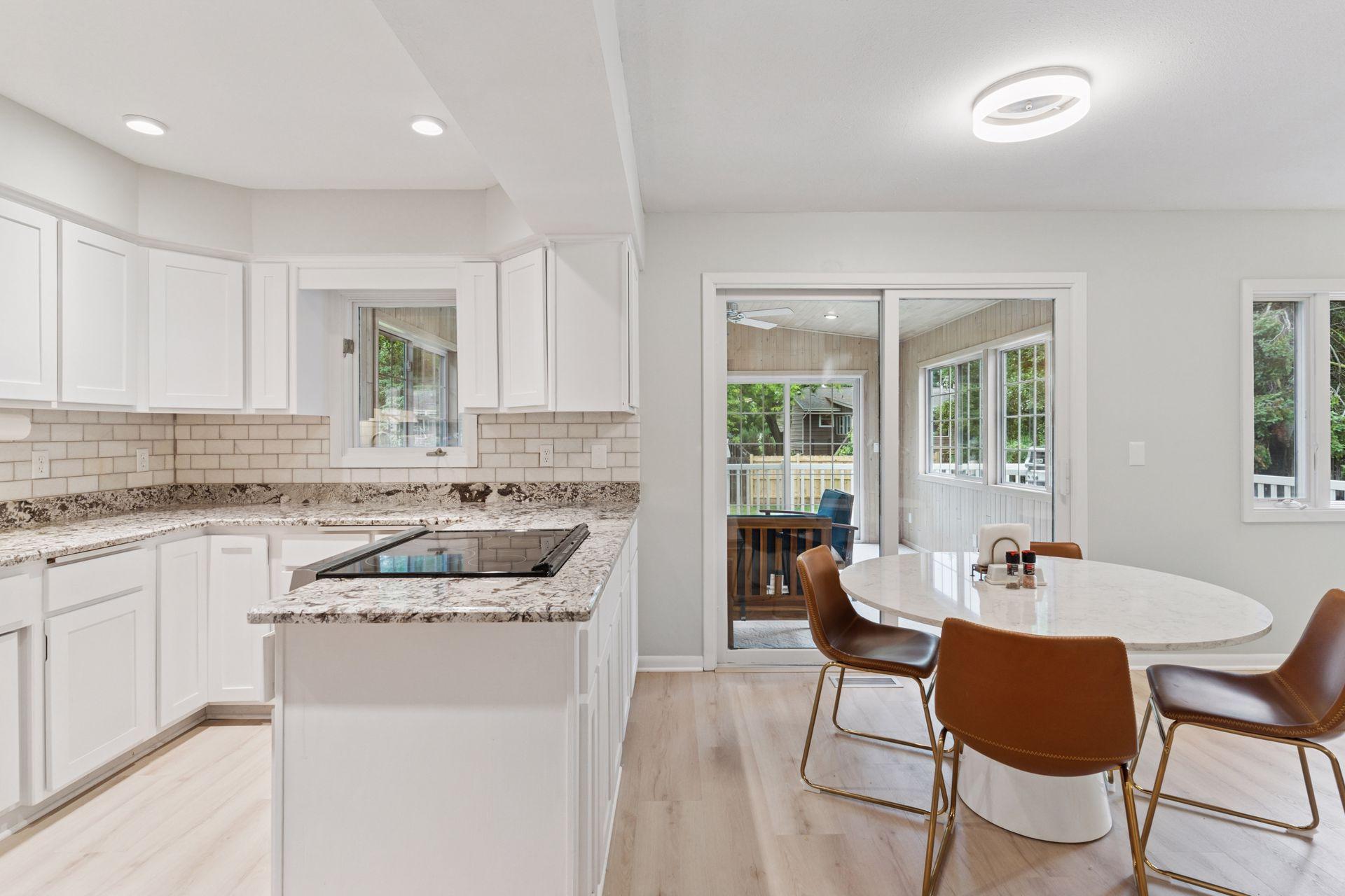 613 South Owasso Boulevard West Roseville, MN 55113 - Photo 6 of 29