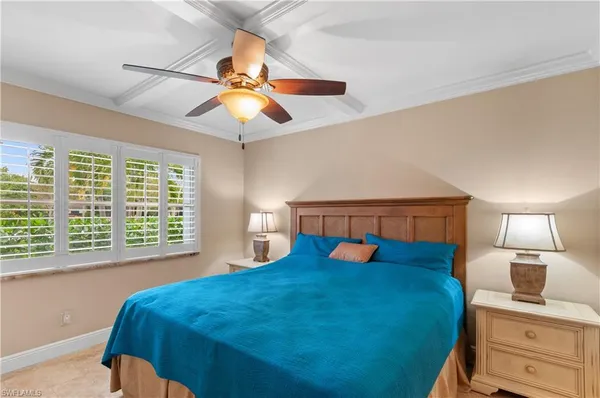 $575,000 | 414 Broad Avenue South, Unit H414, Naples, FL 34102