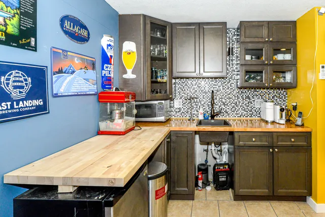 $429,500 | 6 East Pinnacle Road, Unit 6, Bridgton, ME 04009