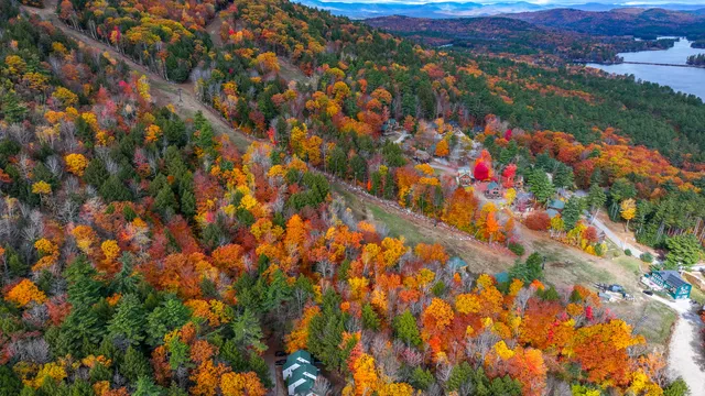 $449,500 | 6 East Pinnacle Road, Unit 6, Bridgton, ME 04009