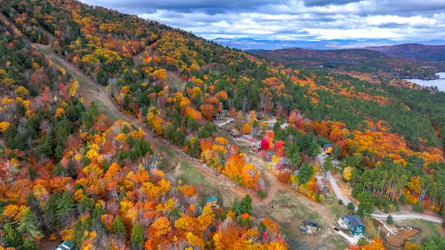 $449,500 | 6 East Pinnacle Road, Unit 6, Bridgton, ME 04009