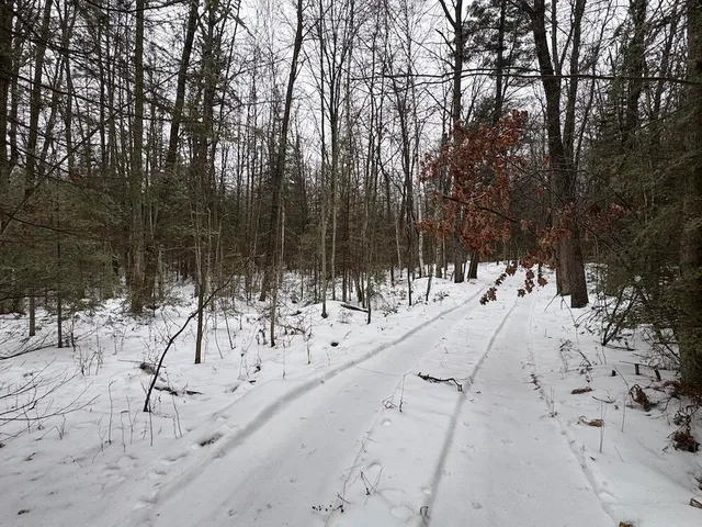 $569,900 | South Loxley Road, Houghton Lake, MI 48629