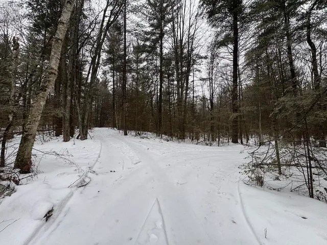 $569,900 | South Loxley Road, Houghton Lake, MI 48629