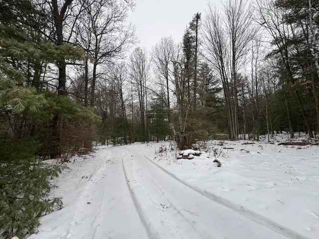 $569,900 | South Loxley Road, Houghton Lake, MI 48629