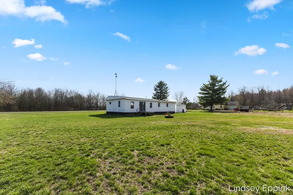 $340,000 | 4597 East 128th Street, Grant, MI 49327