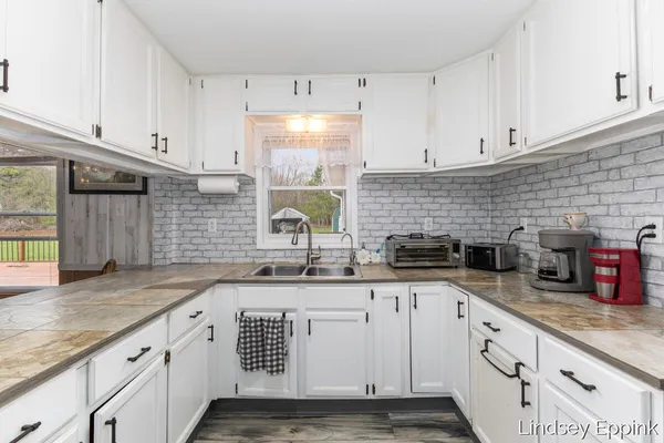 $340,000 | 4597 East 128th Street, Grant, MI 49327