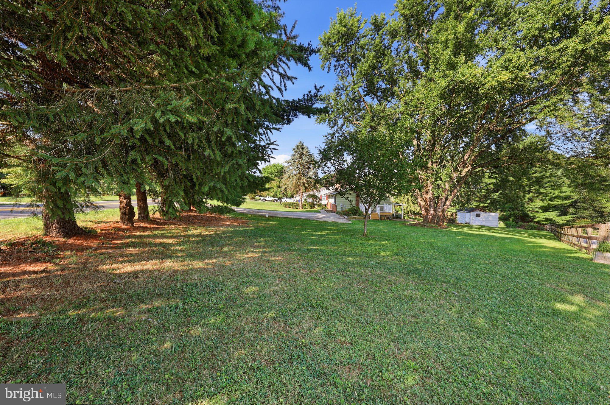608 Oak Tree Road Westminster, MD 21157 - Photo 9 of 54 yard