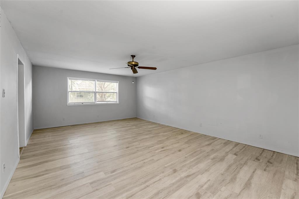 725 West Sale Road Lake Charles, LA 70605 - Photo 23 of 43 Gallery Image 23