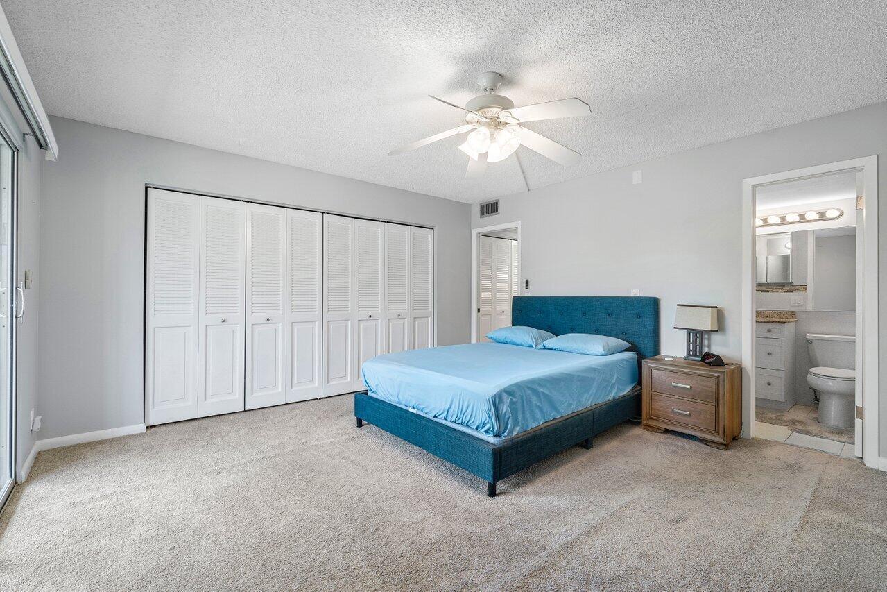 2046 Rexford Drive Boca Raton, FL 33434 - Photo 14 of 33 015-2046RexfordC-BocaRaton-FL-33434-SMAL