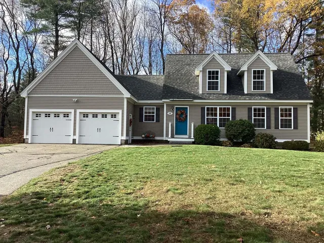 $614,000 | 15 Bootland Farm Road, Newton, NH 03858