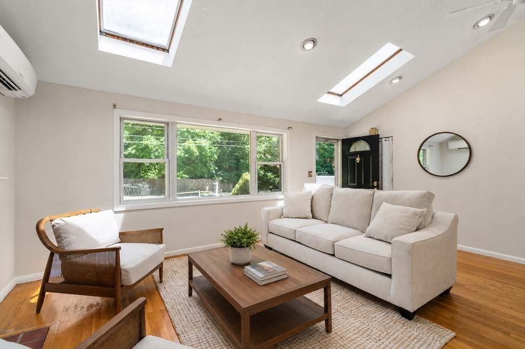 153 Pratts Mill Road Sudbury, MA 01776 - Photo 2 of 38