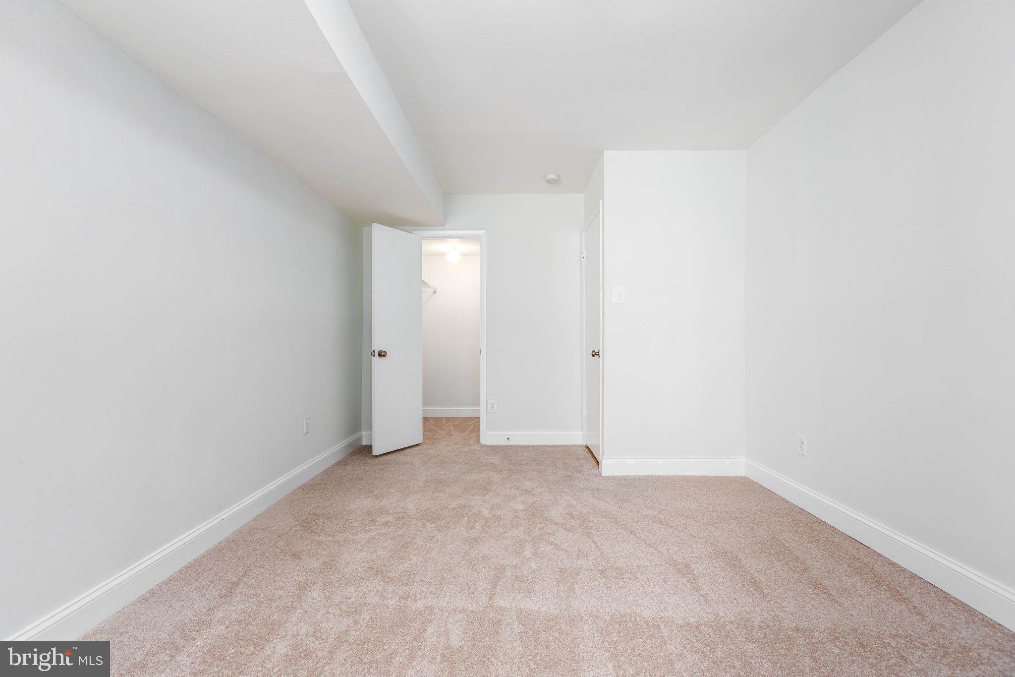 8316 Tobin Road, Unit T3 Annandale, VA 22003 - Photo 19 of 43
