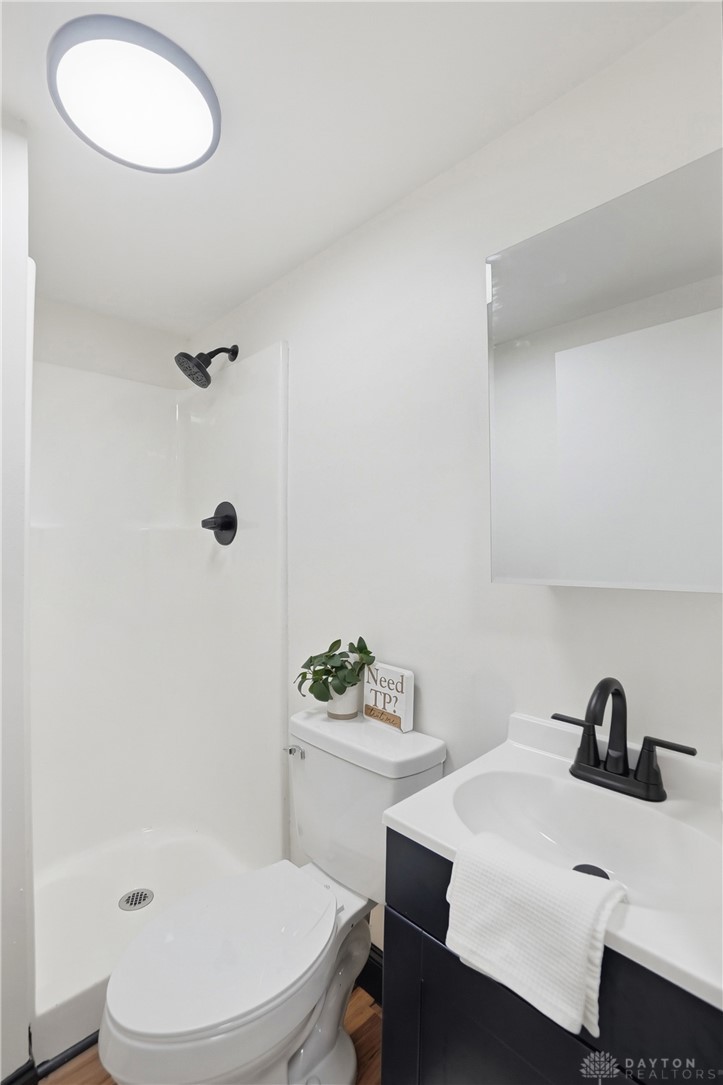 1628 Yorkshire Court Springfield, OH 45503 - Photo 34 of 47 This clean and bright bathroom offers a refreshing start to your day.
