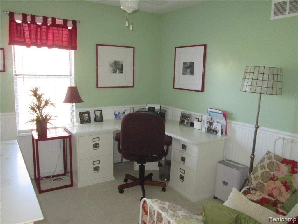 2279 North Fairview Lane Rochester, MI 48306 - Photo 26 of 33 bedroom (4).JPG