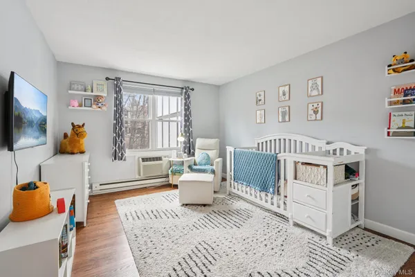 $425,000 | 668 Sierra Vista Lane, Valley Cottage, NY 10989