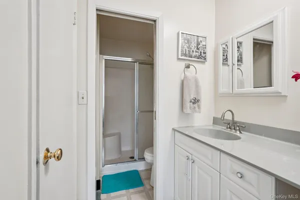 $425,000 | 668 Sierra Vista Lane, Valley Cottage, NY 10989