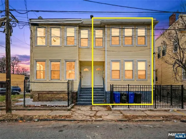 $630,000 | 81 Wolcott Terrace, Newark, NJ 07112