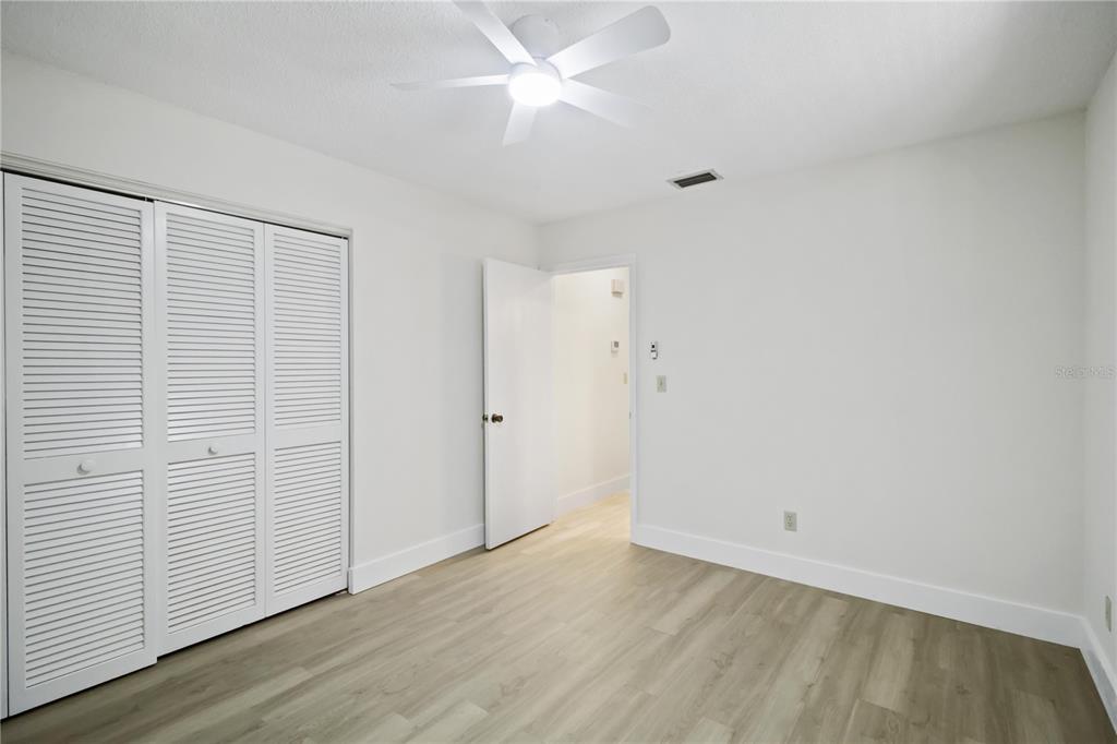 1028 Lillian Street Venice, FL 34285 - Photo 11 of 30