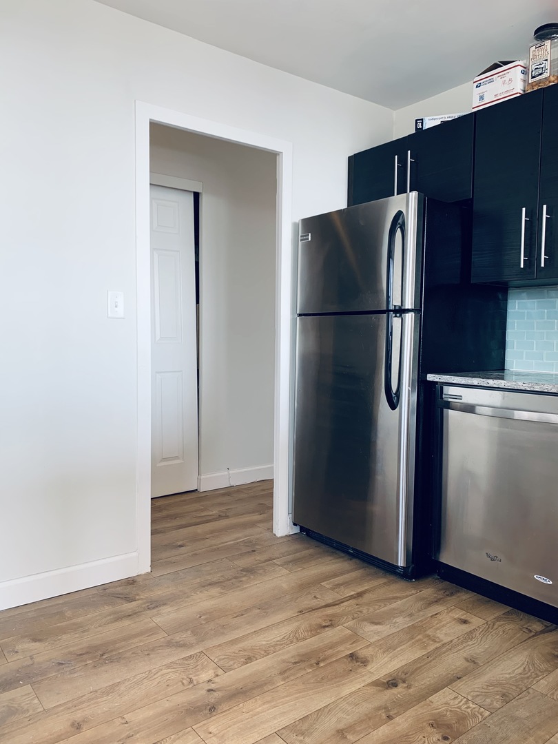 5701 North Sheridan Road, Unit 14B Chicago, IL 60660 - Photo 20 of 35