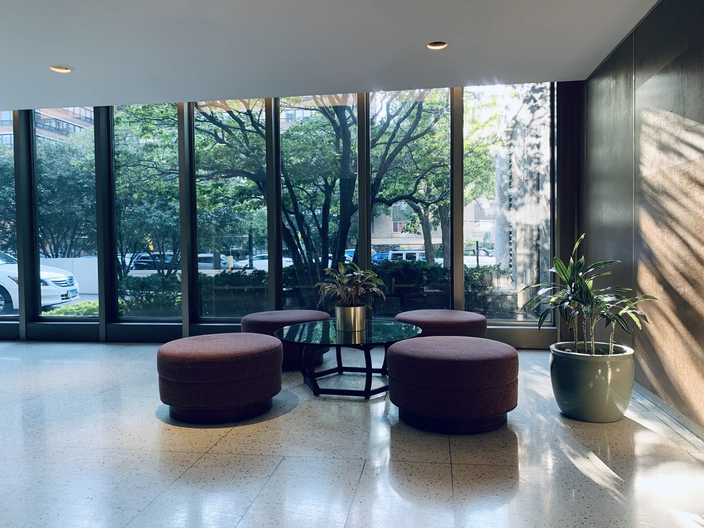 5701 North Sheridan Road, Unit 14B Chicago, IL 60660 - Photo 33 of 35