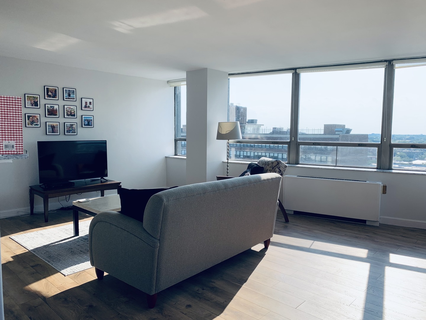 5701 North Sheridan Road, Unit 14B Chicago, IL 60660 - Photo 6 of 35